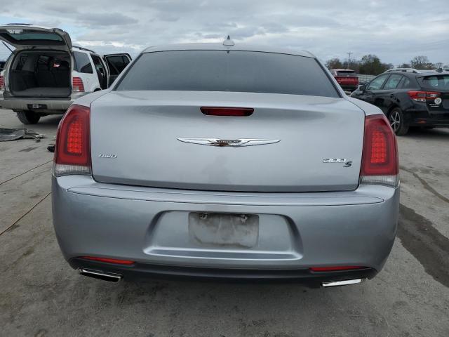 Photo 6 from auction – 2018 CHRYSLER 300 S with VIN 2C3CCAGG8JH218332