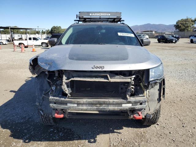 Photo 5 from auction – 2019 JEEP COMPASS TR with VIN 3C4NJDDB6KT748134