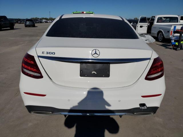Photo 6 from auction – 2017 MERCEDES-BENZ E 300 with VIN WDDZF4JB7HA193014