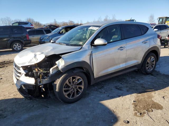 HYUNDAI TUCSON SE 2018 with VIN KM8J2CA43JU659620 - Photo from auction