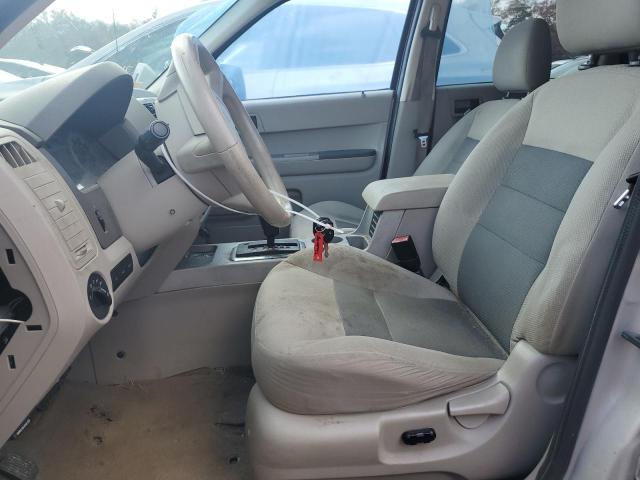 Photo 7 from auction – 2008 FORD ESCAPE XLT with VIN 1FMCU93198KC71256