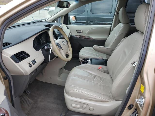 Photo 7 from auction – 2011 TOYOTA SIENNA XLE with VIN 5TDYK3DC5BS111825