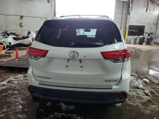 Photo 6 from auction – 2017 TOYOTA HIGHLANDER with VIN 5TDJZRFH4HS519640
