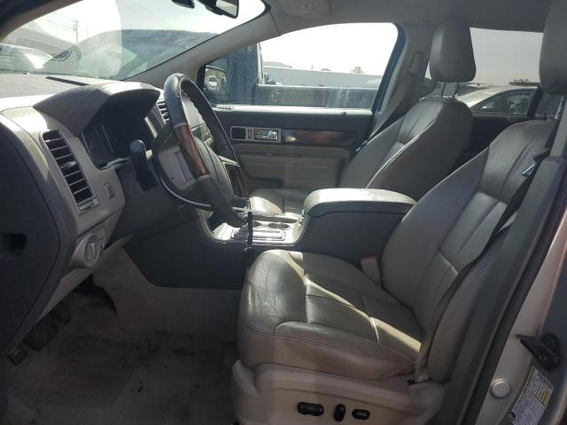 Photo 7 from auction – 2009 LINCOLN MKX with VIN 2LMDU88C97BJ18415
