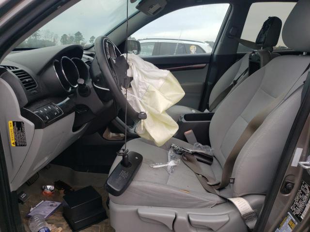 Photo 7 from auction – 2013 KIA SORENTO LX with VIN 5XYKTCA62DG320568