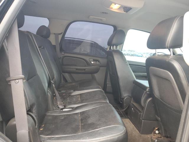 Photo 11 from auction – 2010 CHEVROLET TAHOE C150 with VIN 1GNMCAE38AR129108