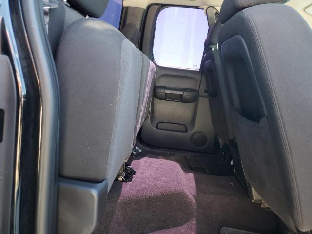 Photo 10 from auction – 2011 GMC SIERRA K15 with VIN 1GTR2VE30BZ343536