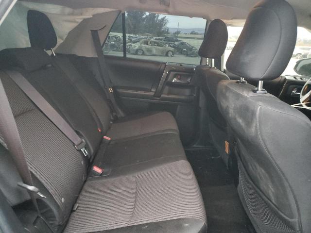 Photo 11 from auction – 2016 TOYOTA 4RUNNER SR with VIN JTEBU5JR3G5388843