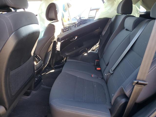 Photo 11 from auction – 2016 KIA SORENTO LX with VIN 5XYPGDA37GG109246