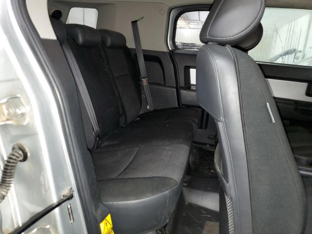 Photo 11 from auction – 2007 TOYOTA FJ CRUISER with VIN JTEBU11F470054882