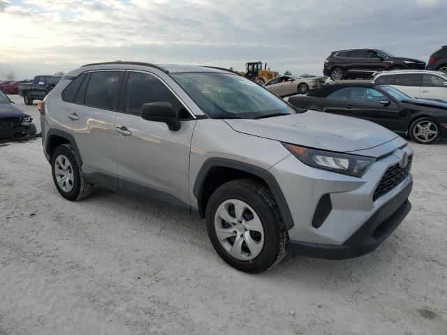 Photo 4 from auction – 2020 TOYOTA RAV4 LE with VIN 2T3F1RFV5LC090388