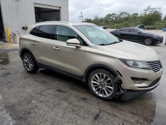 Photo 4 from auction – 2017 LINCOLN MKC RESERV with VIN 5LMCJ3C91HUL70330