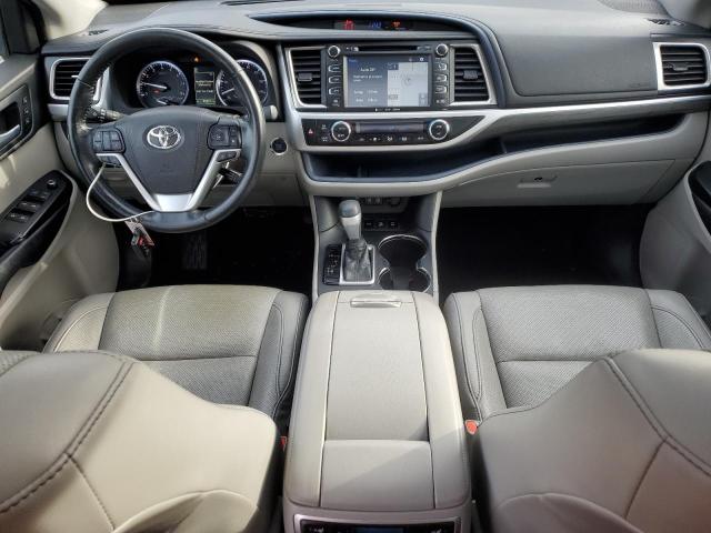 Photo 8 from auction – 2017 TOYOTA HIGHLANDER with VIN 5TDDZRFHXHS464947
