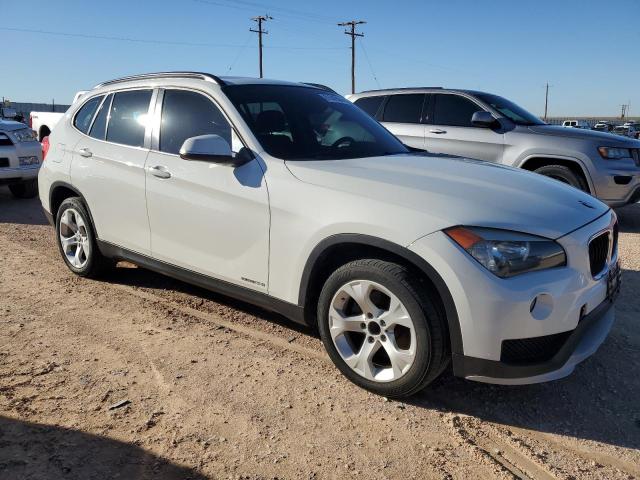 Photo 4 from auction – 2015 BMW X1 SDRIVE2 with VIN WBAVM1C52FV498542