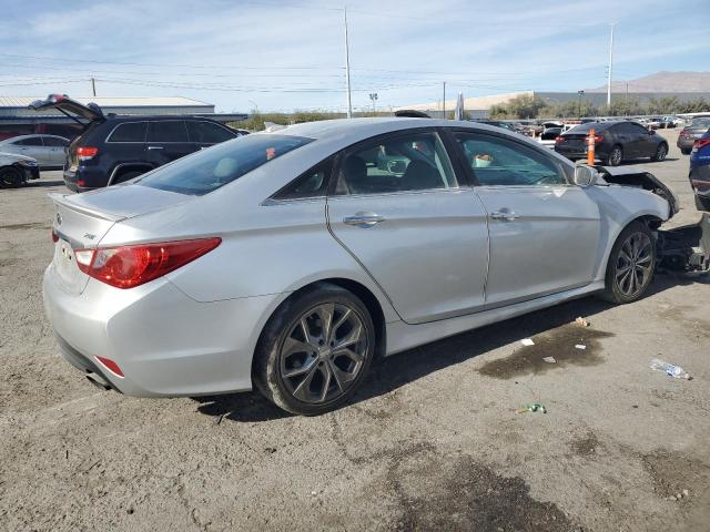 Photo 3 from auction – 2014 HYUNDAI SONATA SE with VIN 5NPEC4AB5EH850544