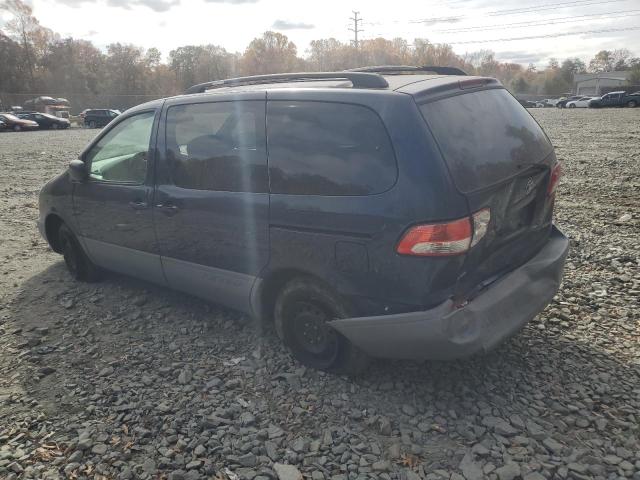 Photo 2 from auction – 2002 TOYOTA SIENNA with VIN 4T3ZF13C32U499019