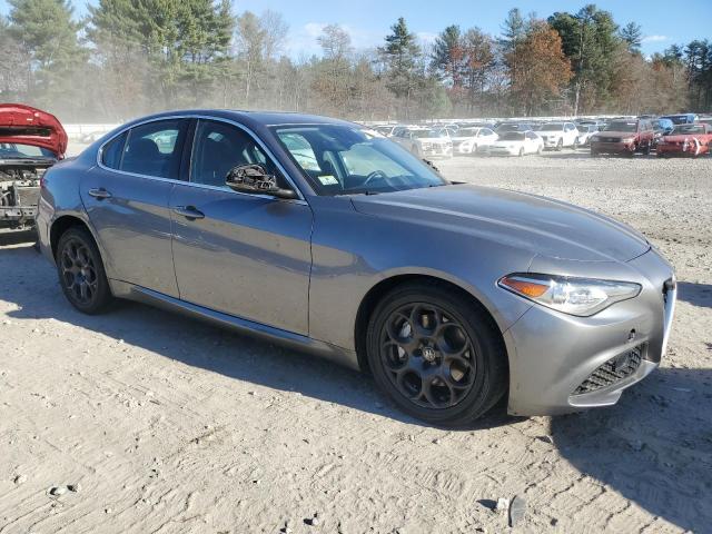 Photo 4 from auction – 2017 ALFA ROMEO GIULIA Q4 with VIN ZARFAEDN8H7532065