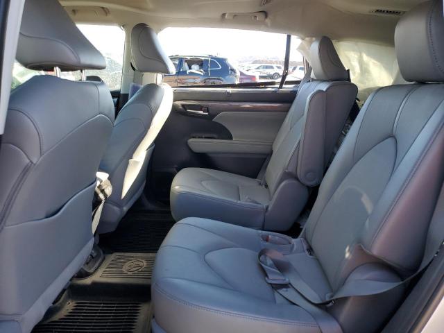 Photo 11 from auction – 2022 TOYOTA HIGHLANDER with VIN 5TDDZRBH5NS167439