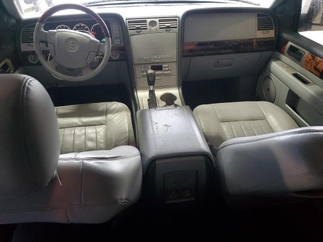 Photo 8 from auction – 2004 LINCOLN NAVIGATOR with VIN 5LMFU28R84LJ37889