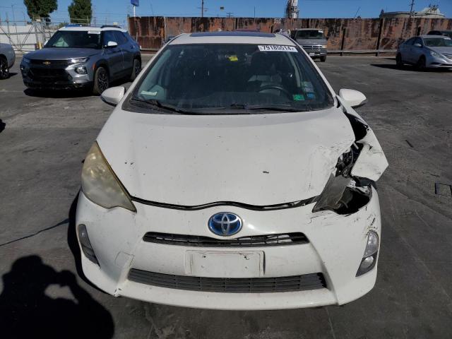 Photo 5 from auction – 2013 TOYOTA PRIUS C with VIN JTDKDTB30D1037541