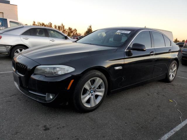 BMW 528 I 2013 with VIN WBAXG5C59DDY35640 - Photo from auction