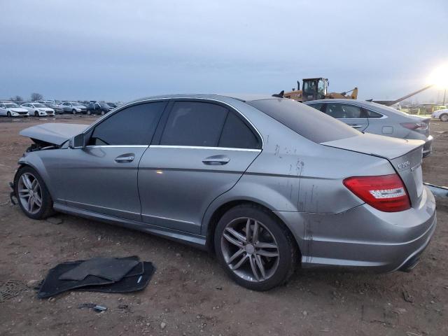 Photo 2 from auction – 2012 MERCEDES-BENZ C 300 4MAT with VIN WDDGF8BB5CA710820
