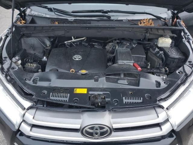Photo 12 from auction – 2017 TOYOTA HIGHLANDER with VIN 5TDJZRFH9HS359853