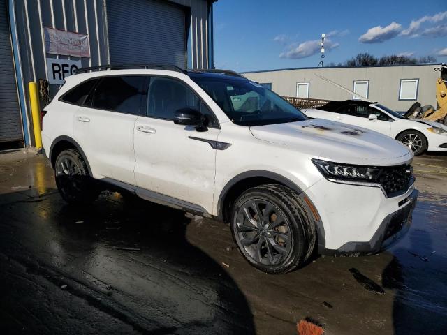 Photo 4 from auction – 2021 KIA SORENTO EX with VIN 5XYRHDLF3MG065884