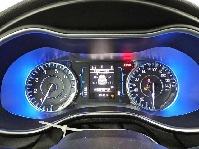 Photo 9 from auction – 2015 CHRYSLER 200 LIMITE with VIN 1C3CCCAB0FN577665