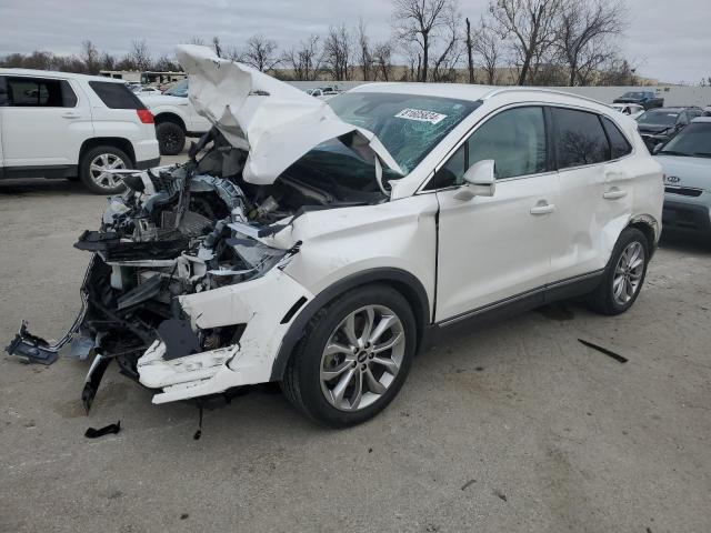 LINCOLN MKC 2015 مع رقم تعريف المركبة 5LMCJ1A92FUJ28117 - صورة من المزاد