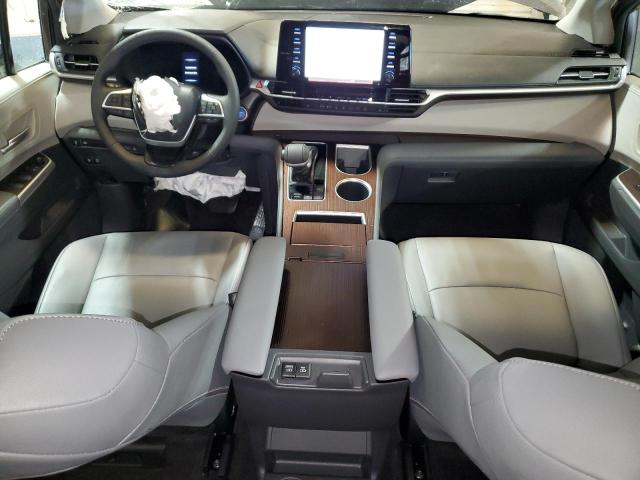 Photo 8 from auction – 2024 TOYOTA SIENNA XLE with VIN 5TDYRKEC3RS213946