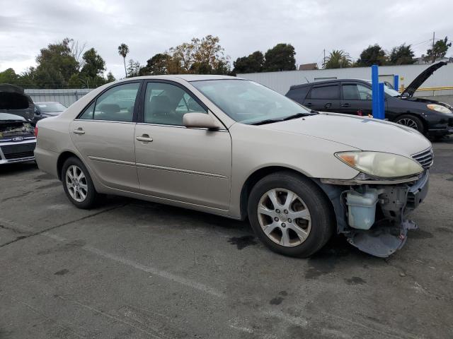 Photo 4 from auction – 2005 TOYOTA CAMRY LE with VIN 4T1BF30K45U098620