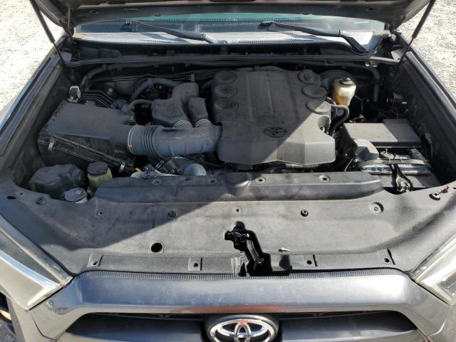 Photo 12 from auction – 2018 TOYOTA 4RUNNER SR with VIN JTEZU5JR1J5167148