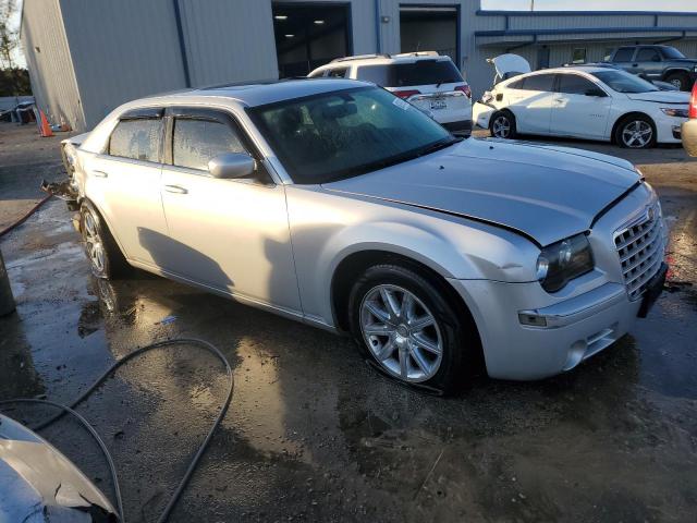 Photo 4 from auction – 2010 CHRYSLER 300 S with VIN 2C3CA2CV1AH279697