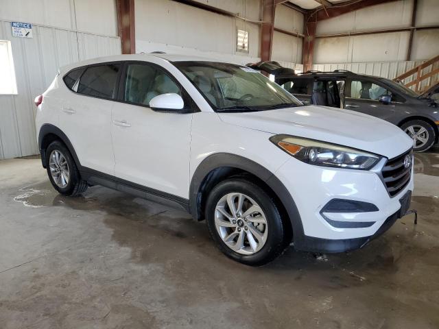 Photo 4 from auction – 2017 HYUNDAI TUCSON SE with VIN KM8J23A43HU309740