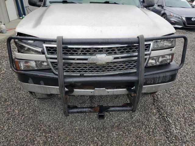 Photo 11 from auction – 2005 CHEVROLET SILVERADO with VIN 1GCHK23U55F922162