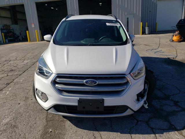 Photo 5 from auction – 2017 FORD ESCAPE SE with VIN 1FMCU9G91HUD41076