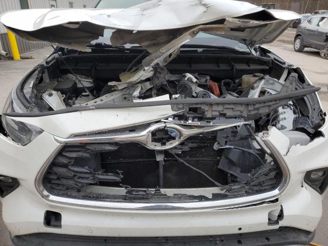 Photo 12 from auction – 2021 TOYOTA HIGHLANDER with VIN 5TDEBRCH1MS029631