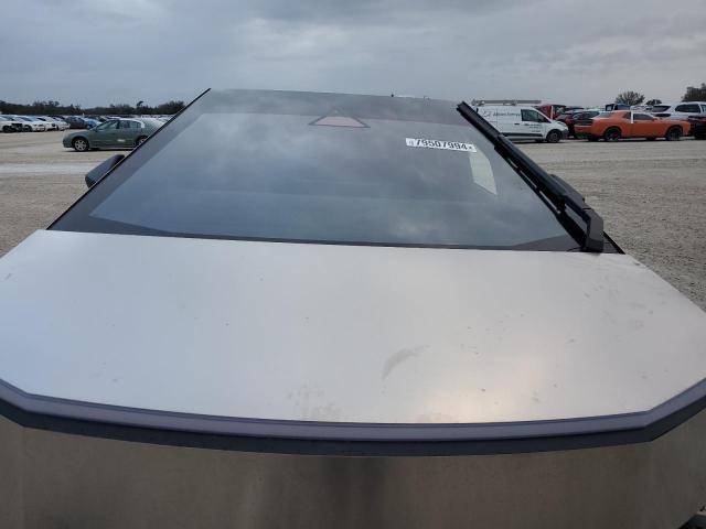 Photo 12 from auction – 2024 TESLA CYBERTRUCK with VIN 7G2CEHEE4RA032024