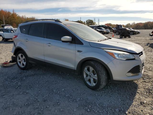 Photo 4 from auction – 2014 FORD ESCAPE SE with VIN 1FMCU9G93EUB98319