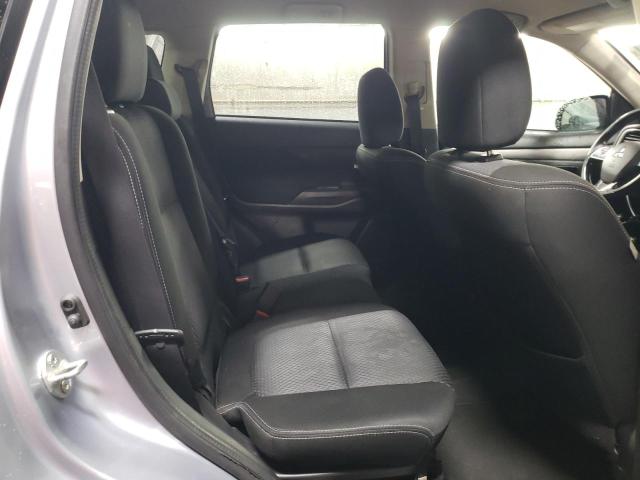 Photo 10 from auction – 2017 MITSUBISHI OUTLANDER with VIN JA4AZ2A34HZ056961