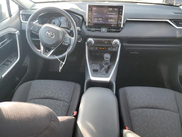 Photo 8 from auction – 2022 TOYOTA RAV4 XLE with VIN JTMP1RFV3NJ040321