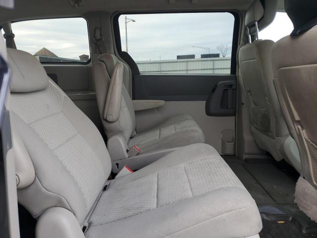 Photo 11 from auction – 2010 CHRYSLER TOWN & COU with VIN 2A4RR2D18AR450296