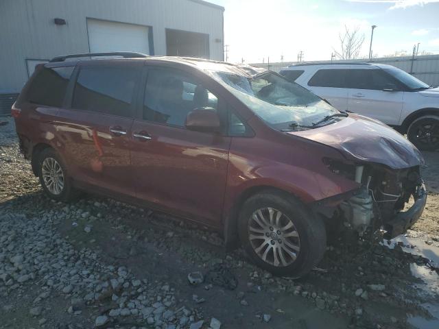 Photo 4 from auction – 2017 TOYOTA SIENNA XLE with VIN 5TDYZ3DC0HS803589