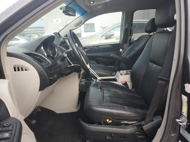 Photo 7 from auction – 2016 CHRYSLER TOWN & COU with VIN 2C4RC1BG1GR287055