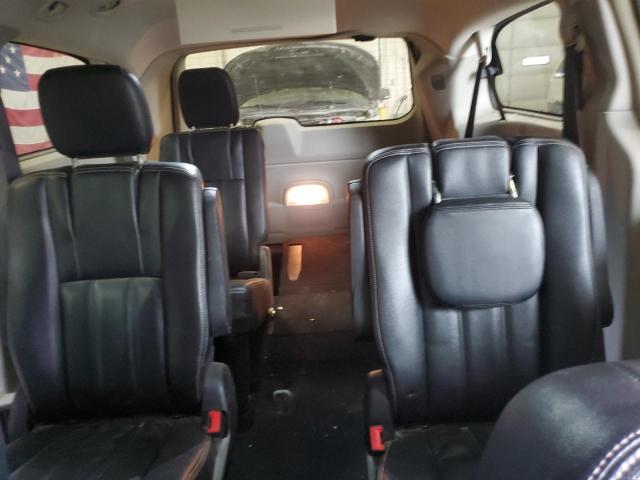 Photo 10 from auction – 2014 CHRYSLER TOWN & COU with VIN 2C4RC1BG3ER400436