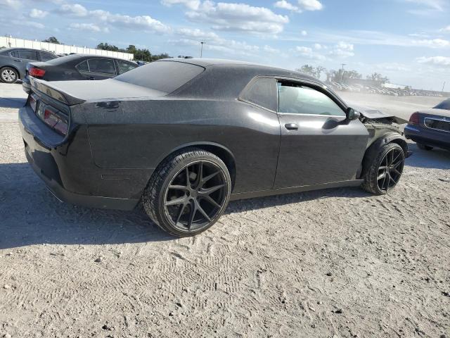 Photo 3 from auction – 2018 DODGE CHALLENGER with VIN 2C3CDZAG5JH332907