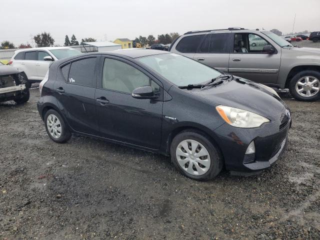 Photo 4 from auction – 2014 TOYOTA PRIUS C with VIN JTDKDTB32E1060689