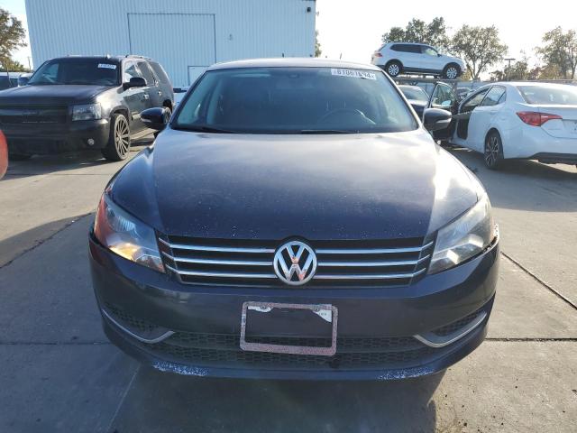 Photo 5 from auction – 2015 VOLKSWAGEN PASSAT S with VIN 1VWAT7A33FC038470