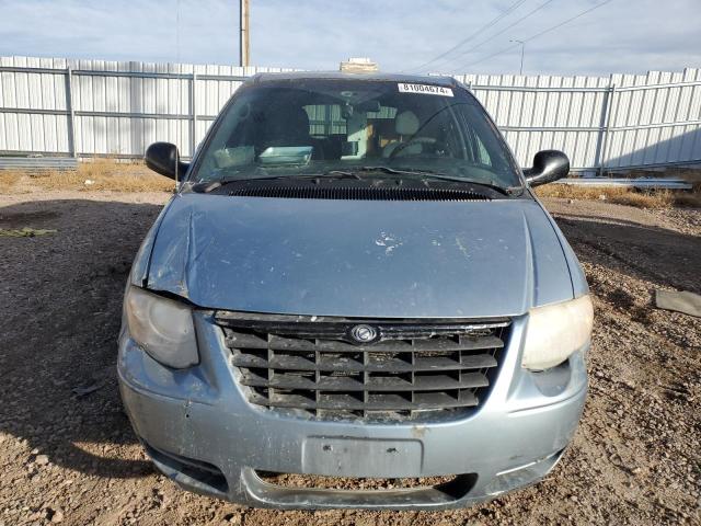 Photo 5 from auction – 2005 CHRYSLER TOWN & COU with VIN 2C4GP44R35R197558